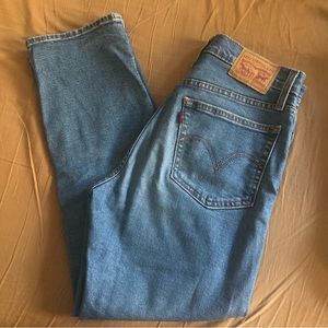 Levi’s Wedgie Straight jeans size 27